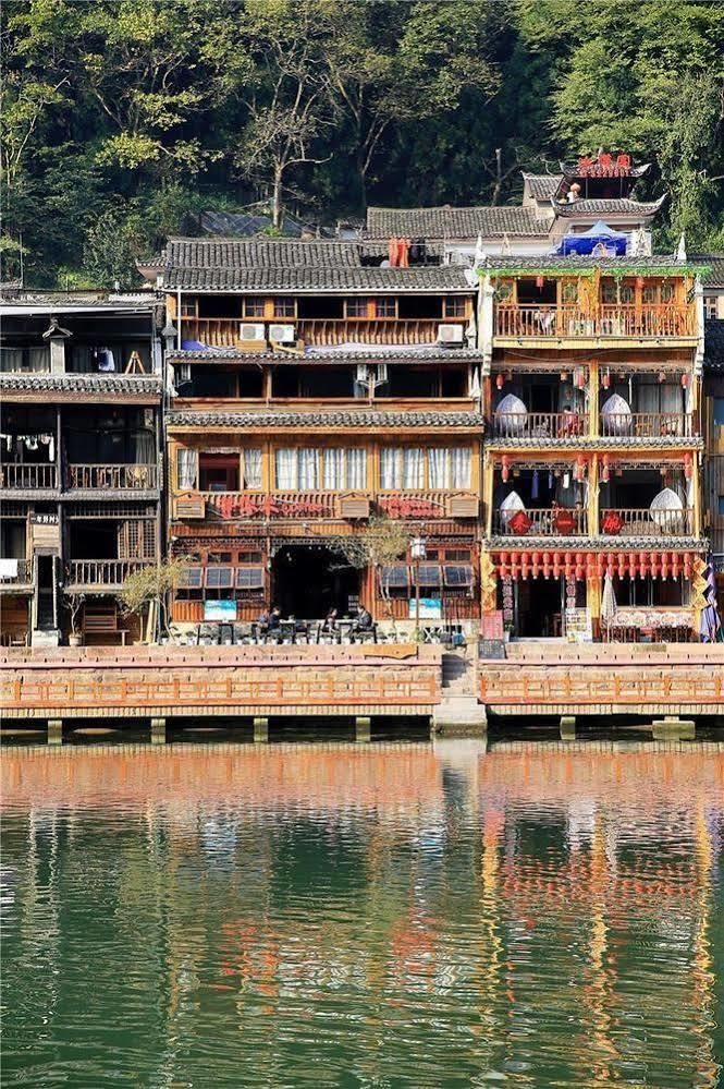 Fenghuang Waitin For You Inn Eksteriør billede